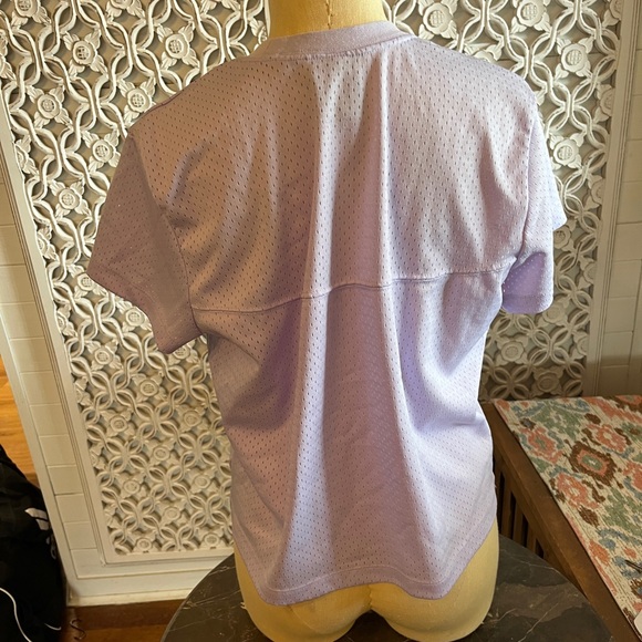 Nike Lavender Mesh Top - Picture 3 of 4